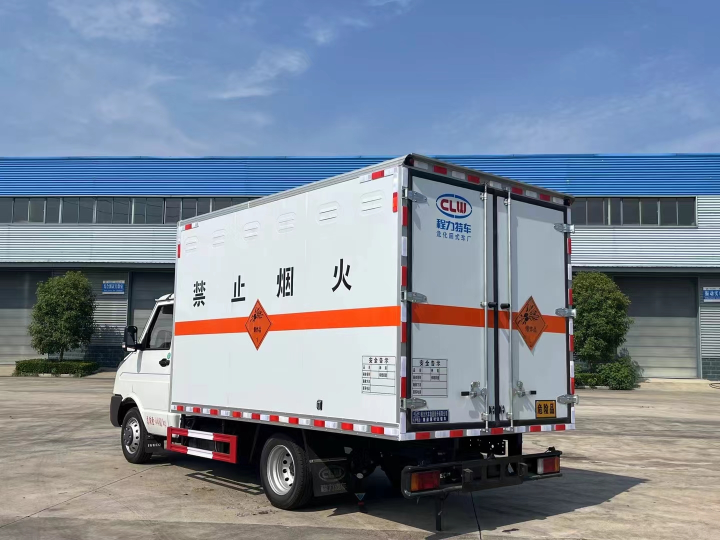 易倍·(中国)体育EMC专用车系列依维柯防爆车图片